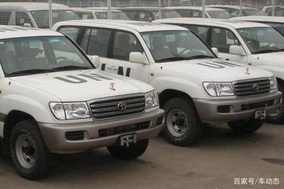 原以为非洲比较穷开不起车,事实却不是这样