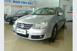 省心好开，动力随传随到——泰安强世行实拍二手大众速腾1.8T手动时尚型